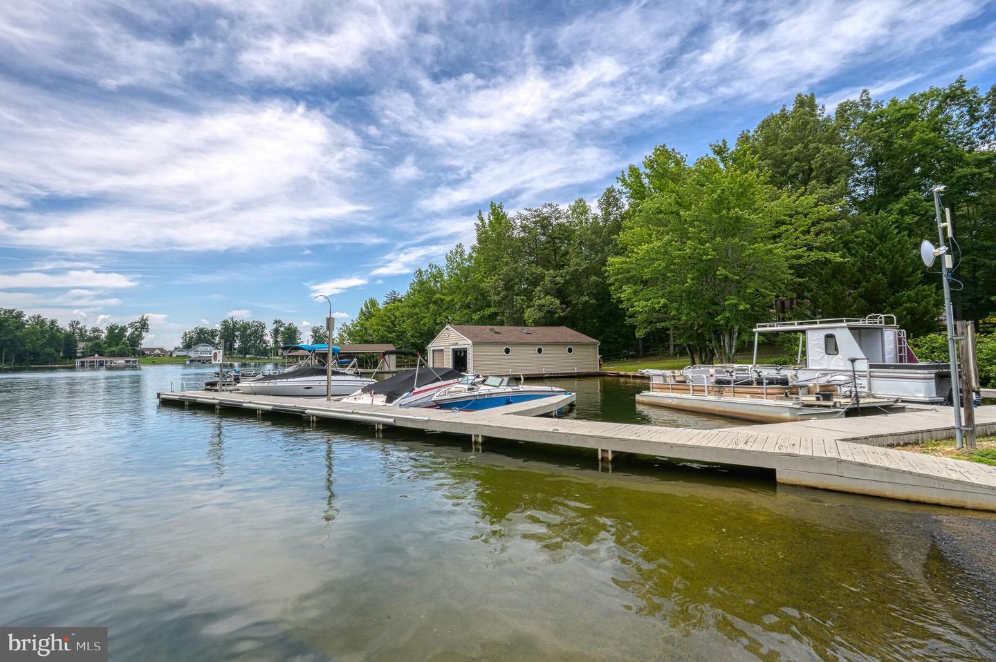 199 HICKORY LANE, BUMPASS, Virginia 23024, 4 Bedrooms Bedrooms, 10 Rooms Rooms,1 BathroomBathrooms,Residential,For sale,199 HICKORY LANE,VALA2009006 MLS # VALA2009006