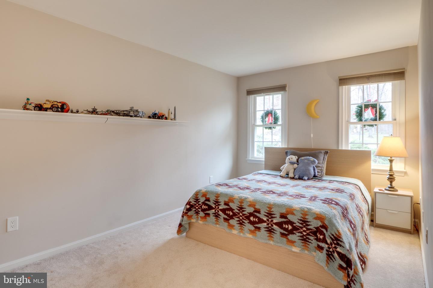 11844 CLARA WAY, FAIRFAX STATION, Virginia 22039, 4 Bedrooms Bedrooms, 14 Rooms Rooms,3 BathroomsBathrooms,Residential,For sale,11844 CLARA WAY,VAFX2282124 MLS # VAFX2282124