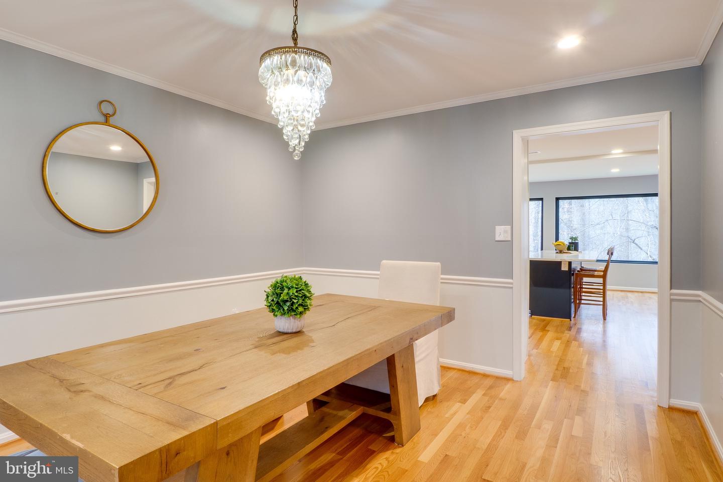 11844 CLARA WAY, FAIRFAX STATION, Virginia 22039, 4 Bedrooms Bedrooms, 14 Rooms Rooms,3 BathroomsBathrooms,Residential,For sale,11844 CLARA WAY,VAFX2282124 MLS # VAFX2282124