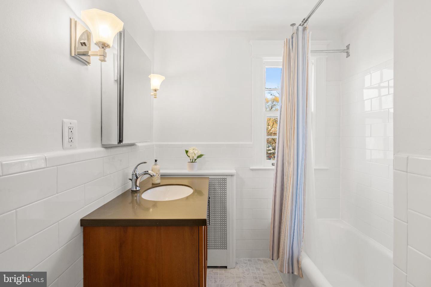 5826 NEVADA AVE NW, WASHINGTON, District Of Columbia 20015, 5 Bedrooms Bedrooms, 14 Rooms Rooms,3 BathroomsBathrooms,Residential,For sale,5826 NEVADA AVE NW,DCDC2234696 MLS # DCDC2234696