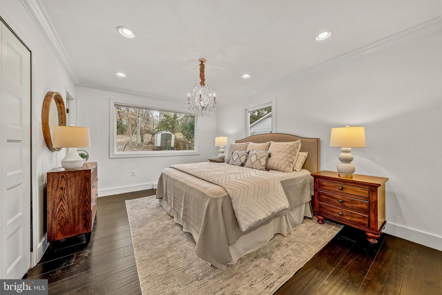 1717 VALLEY AVE, MCLEAN, Virginia 22101, 5 Bedrooms Bedrooms, ,3 BathroomsBathrooms,Residential,For sale,1717 VALLEY AVE,VAFX2282344 MLS # VAFX2282344