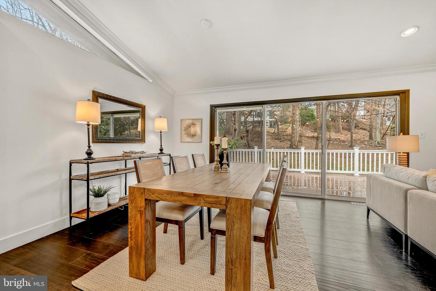 1717 VALLEY AVE, MCLEAN, Virginia 22101, 5 Bedrooms Bedrooms, ,3 BathroomsBathrooms,Residential,For sale,1717 VALLEY AVE,VAFX2282344 MLS # VAFX2282344