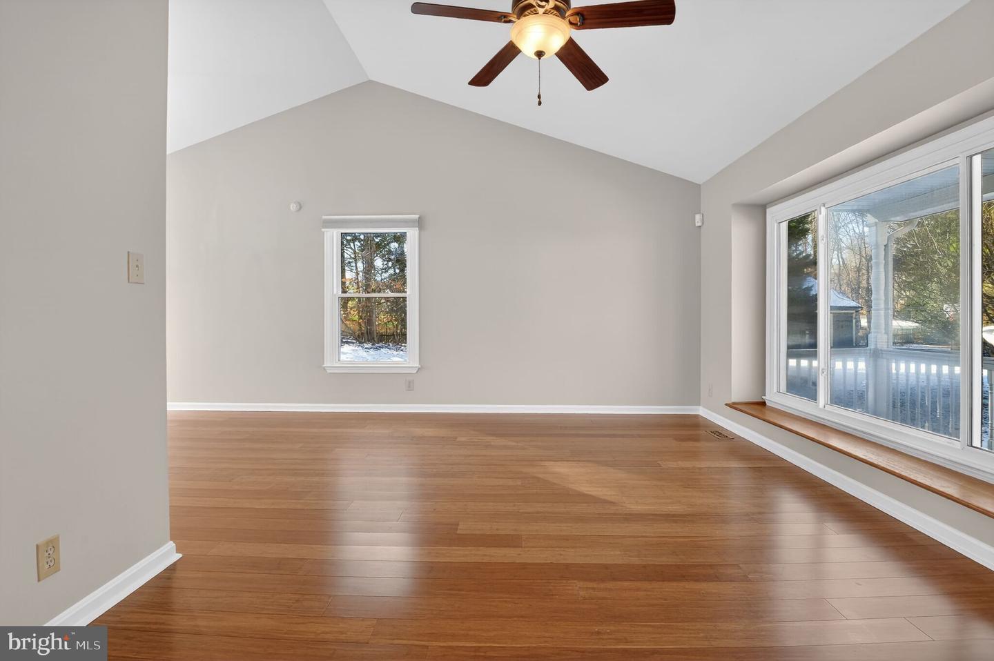 3 NEWLAND CV, STAFFORD, Virginia 22554, 3 Bedrooms Bedrooms, ,2 BathroomsBathrooms,Residential,For sale,3 NEWLAND CV,VAST2044692 MLS # VAST2044692