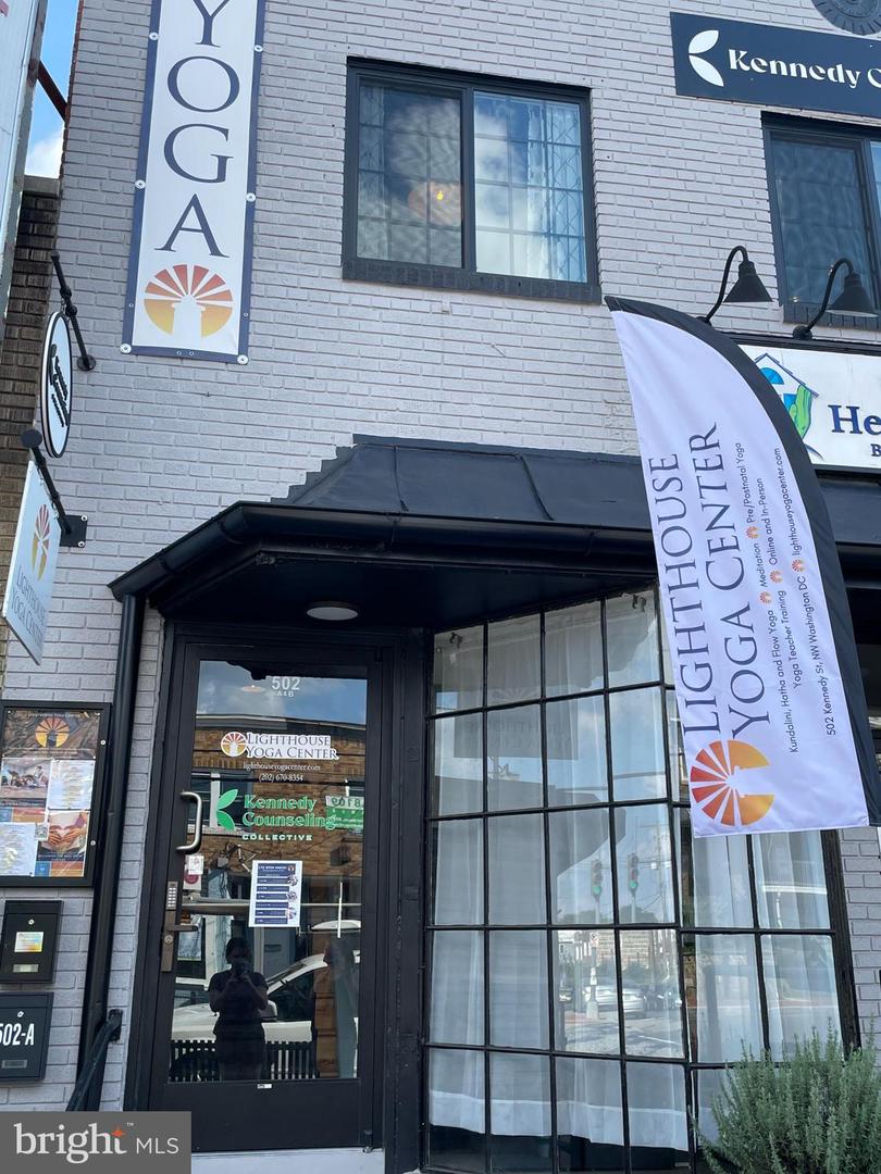 505 KENNEDY ST NW #002, WASHINGTON, District Of Columbia 20011, 1 Bedroom Bedrooms, ,1 BathroomBathrooms,Residential,For sale,505 KENNEDY ST NW #002,DCDC2234880 MLS # DCDC2234880 505 KENNEDY ST NW #002, WASHINGTON, District Of Columbia 20011, 1 Bedroom Bedrooms, ,1 BathroomBathrooms,Residential,For sale,505 KENNEDY ST NW #002,DCDC2234880 MLS # DCDC2234880