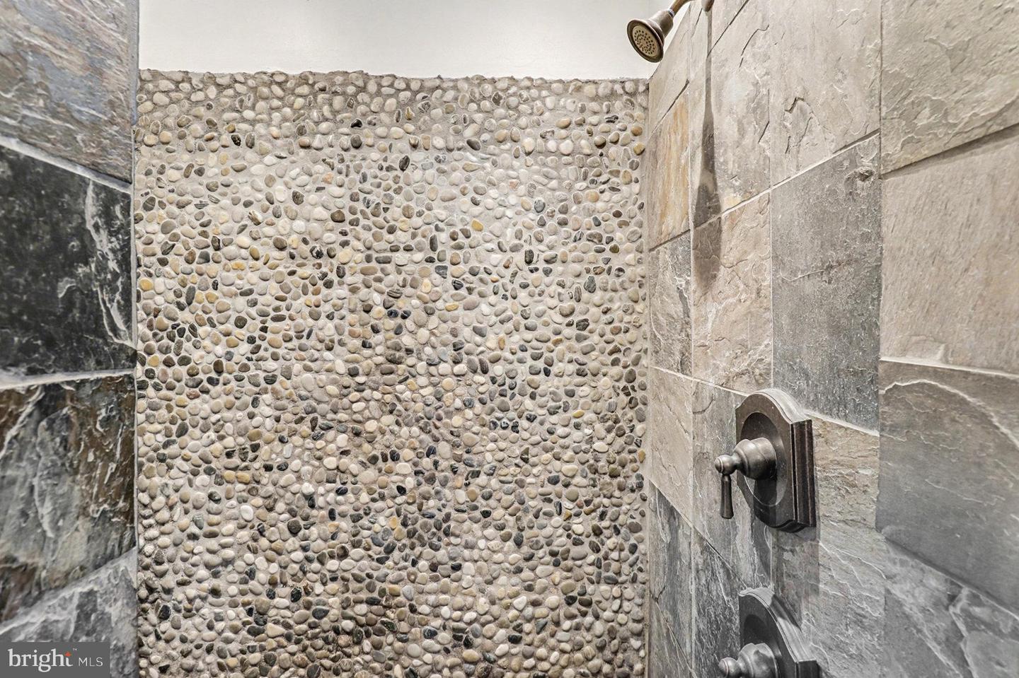 8016 LONG CREEK DR, RUTHER GLEN, Virginia 22546, 3 Bedrooms Bedrooms, ,2 BathroomsBathrooms,Residential,For sale,8016 LONG CREEK DR,VACV2009274 MLS # VACV2009274