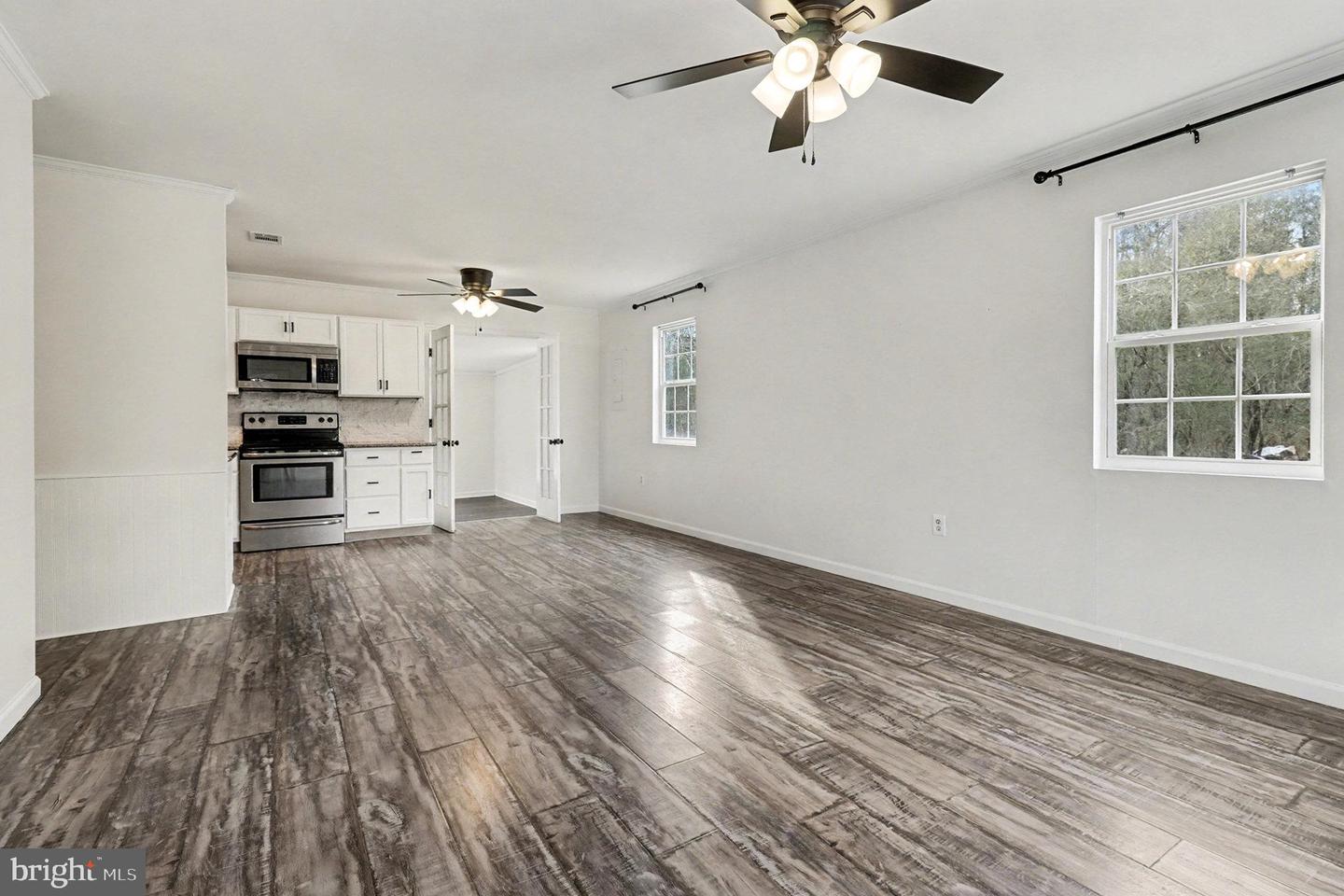 8016 LONG CREEK DR, RUTHER GLEN, Virginia 22546, 3 Bedrooms Bedrooms, ,2 BathroomsBathrooms,Residential,For sale,8016 LONG CREEK DR,VACV2009274 MLS # VACV2009274