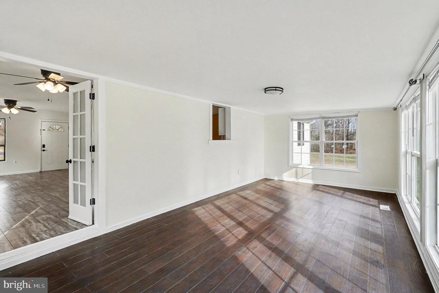 8016 LONG CREEK DR, RUTHER GLEN, Virginia 22546, 3 Bedrooms Bedrooms, ,2 BathroomsBathrooms,Residential,For sale,8016 LONG CREEK DR,VACV2009274 MLS # VACV2009274