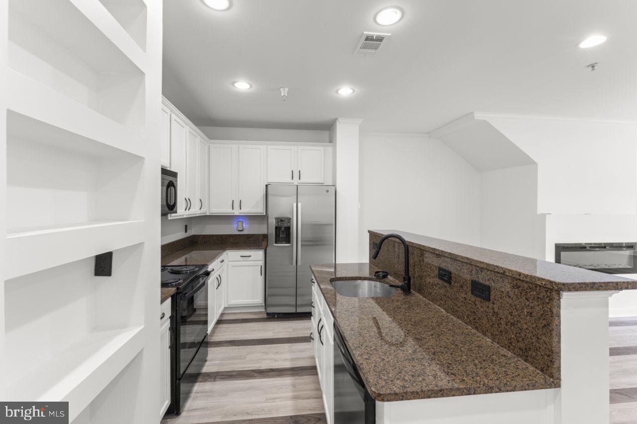 42261 TERRAZZO TER, ALDIE, Virginia 20105, 3 Bedrooms Bedrooms, ,2 BathroomsBathrooms,Residential,For sale,42261 TERRAZZO TER,VALO2112392 MLS # VALO2112392