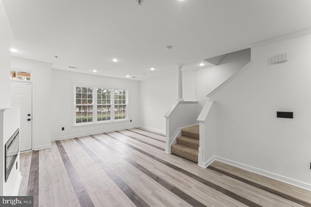 42261 TERRAZZO TER, ALDIE, Virginia 20105, 3 Bedrooms Bedrooms, ,2 BathroomsBathrooms,Residential,For sale,42261 TERRAZZO TER,VALO2112392 MLS # VALO2112392