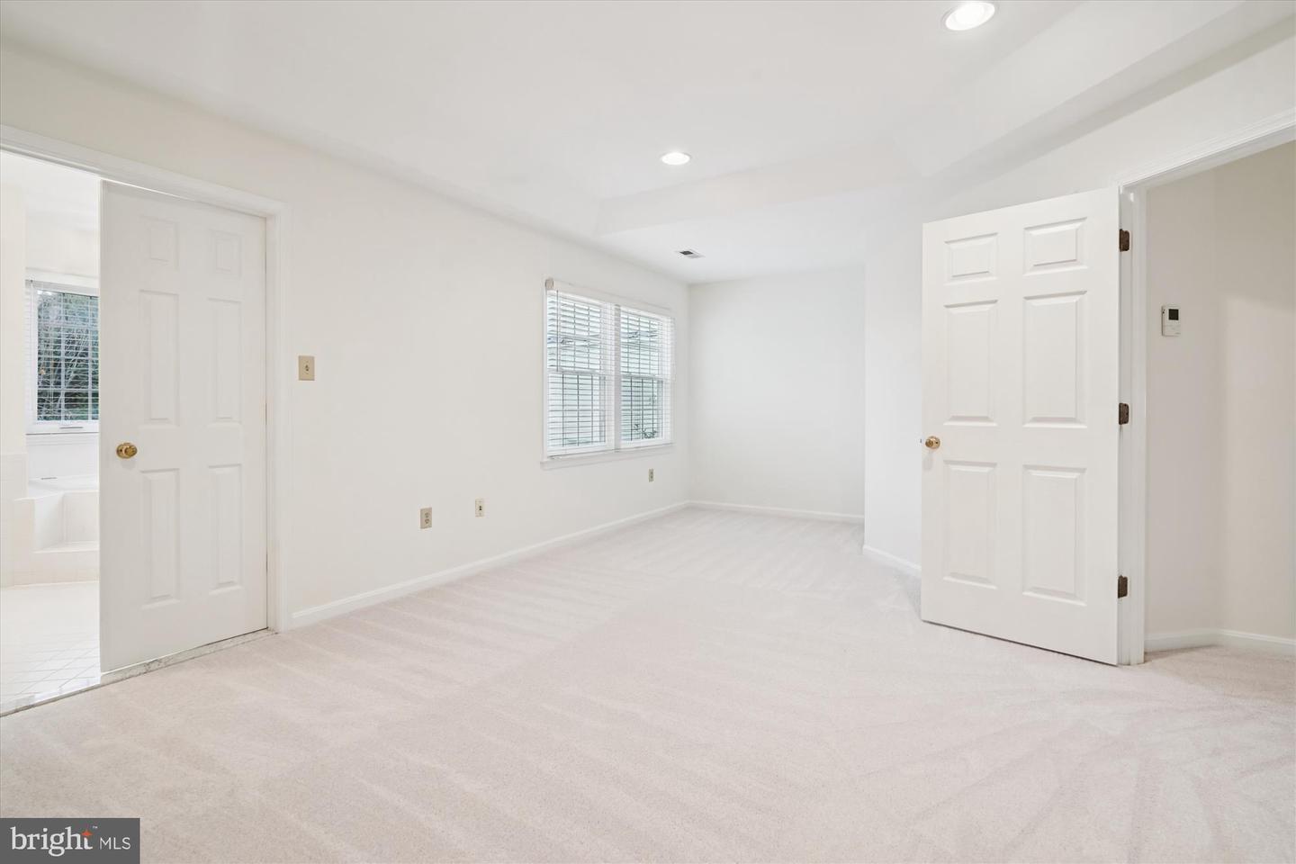 4100 KENTMERE SQ, FAIRFAX, Virginia 22030, 3 Bedrooms Bedrooms, ,3 BathroomsBathrooms,Residential,For sale,4100 KENTMERE SQ,VAFX2282598 MLS # VAFX2282598