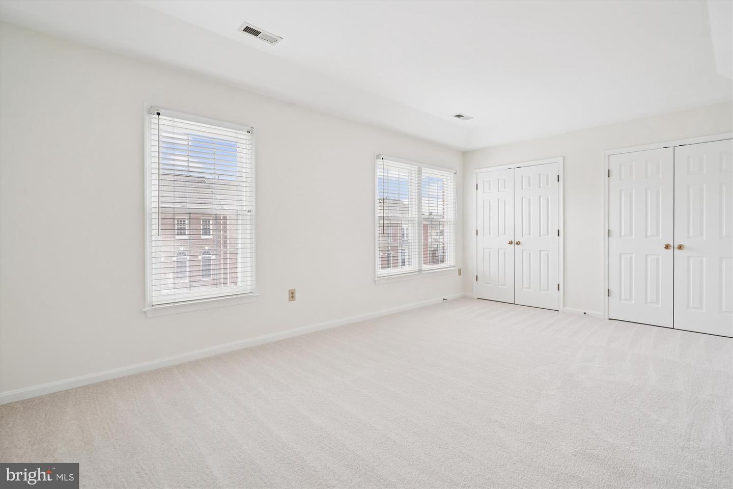 4100 KENTMERE SQ, FAIRFAX, Virginia 22030, 3 Bedrooms Bedrooms, ,3 BathroomsBathrooms,Residential,For sale,4100 KENTMERE SQ,VAFX2282598 MLS # VAFX2282598