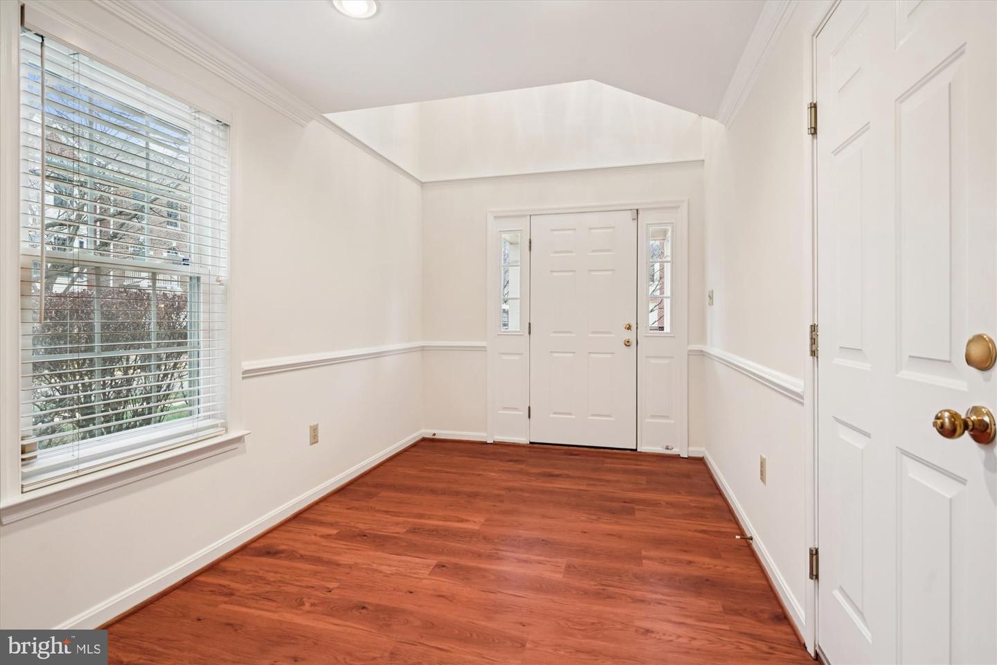 4100 KENTMERE SQ, FAIRFAX, Virginia 22030, 3 Bedrooms Bedrooms, ,3 BathroomsBathrooms,Residential,For sale,4100 KENTMERE SQ,VAFX2282598 MLS # VAFX2282598