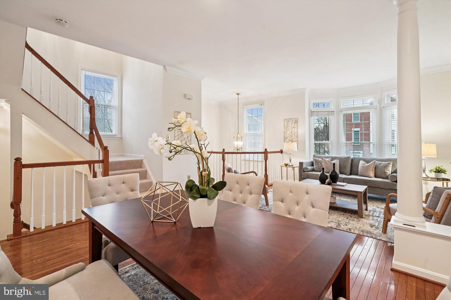 4100 KENTMERE SQ, FAIRFAX, Virginia 22030, 3 Bedrooms Bedrooms, ,3 BathroomsBathrooms,Residential,For sale,4100 KENTMERE SQ,VAFX2282598 MLS # VAFX2282598