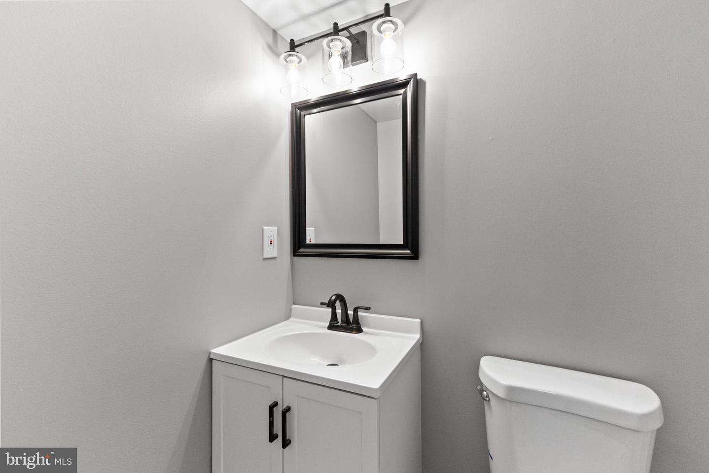 210 62ND ST NE, WASHINGTON, District Of Columbia 20019, 2 Bedrooms Bedrooms, ,2 BathroomsBathrooms,Residential,For sale,210 62ND ST NE,DCDC2235092 MLS # DCDC2235092 210 62ND ST NE, WASHINGTON, District Of Columbia 20019, 2 Bedrooms Bedrooms, ,2 BathroomsBathrooms,Residential,For sale,210 62ND ST NE,DCDC2235092 MLS # DCDC2235092