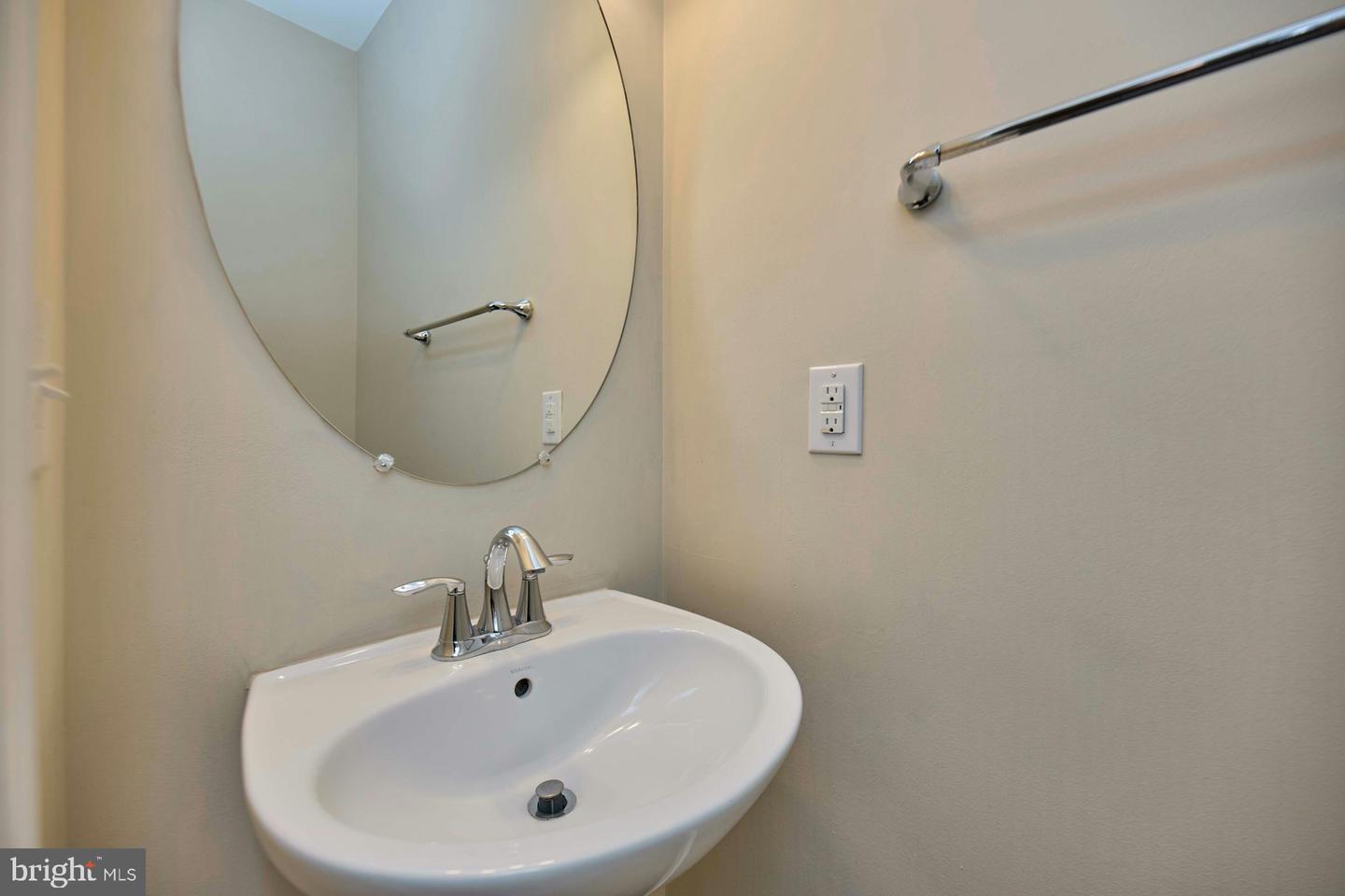 25234 ORCHARD VIEW TER, CHANTILLY, Virginia 20152, 3 Bedrooms Bedrooms, ,3 BathroomsBathrooms,Residential,For sale,25234 ORCHARD VIEW TER,VALO2112428 MLS # VALO2112428 25234 ORCHARD VIEW TER, CHANTILLY, Virginia 20152, 3 Bedrooms Bedrooms, ,3 BathroomsBathrooms,Residential,For sale,25234 ORCHARD VIEW TER,VALO2112428 MLS # VALO2112428