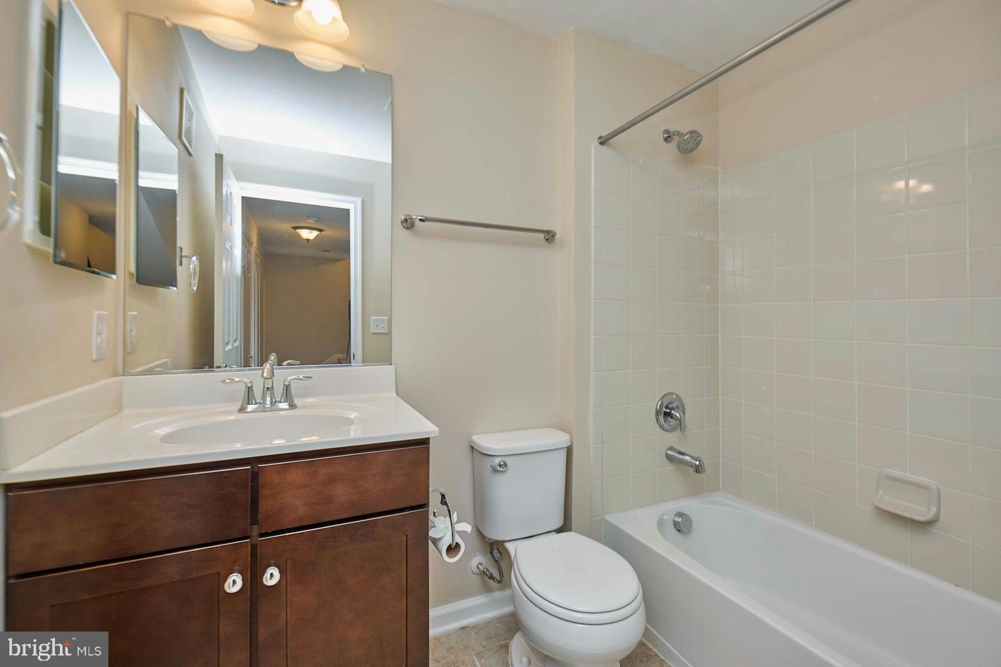 25234 ORCHARD VIEW TER, CHANTILLY, Virginia 20152, 3 Bedrooms Bedrooms, ,3 BathroomsBathrooms,Residential,For sale,25234 ORCHARD VIEW TER,VALO2112428 MLS # VALO2112428 25234 ORCHARD VIEW TER, CHANTILLY, Virginia 20152, 3 Bedrooms Bedrooms, ,3 BathroomsBathrooms,Residential,For sale,25234 ORCHARD VIEW TER,VALO2112428 MLS # VALO2112428