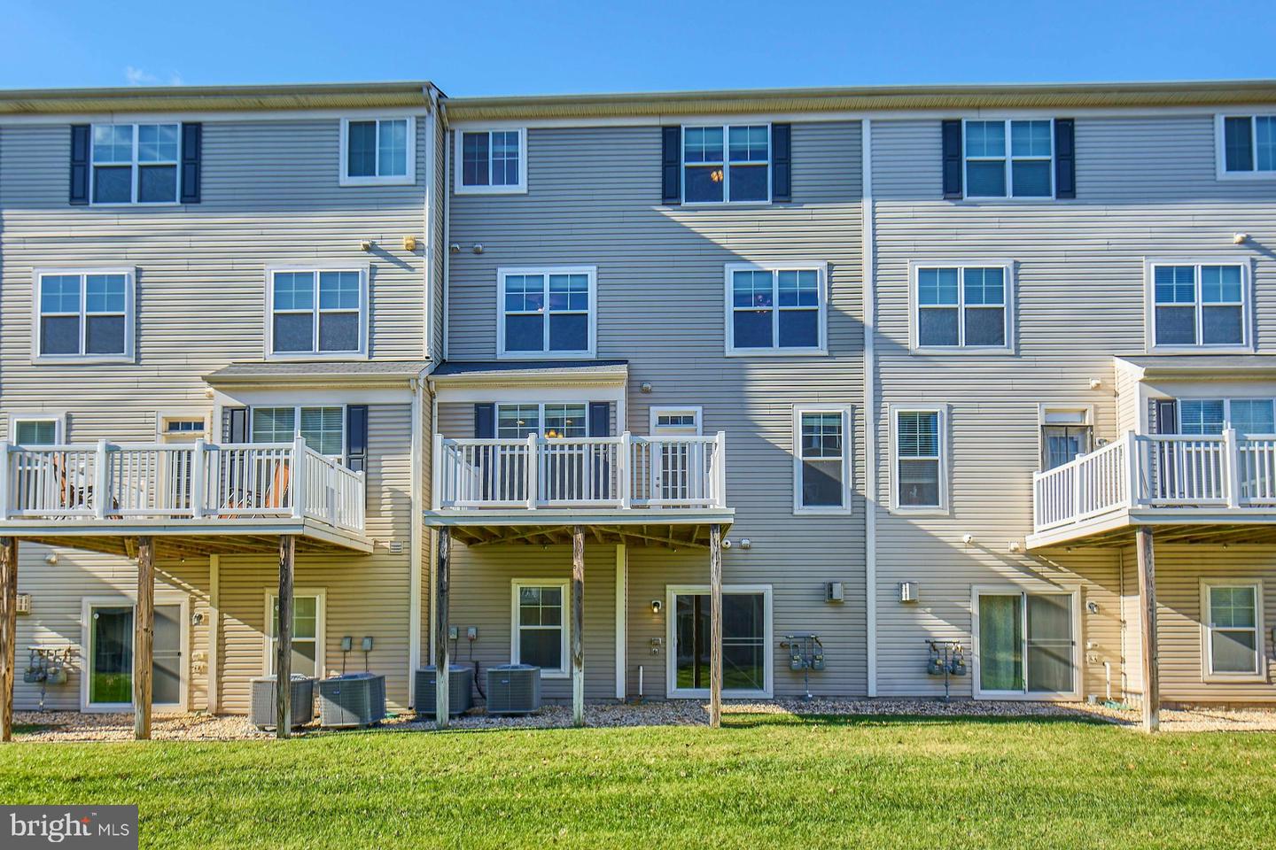 25234 ORCHARD VIEW TER, CHANTILLY, Virginia 20152, 3 Bedrooms Bedrooms, ,3 BathroomsBathrooms,Residential,For sale,25234 ORCHARD VIEW TER,VALO2112428 MLS # VALO2112428 25234 ORCHARD VIEW TER, CHANTILLY, Virginia 20152, 3 Bedrooms Bedrooms, ,3 BathroomsBathrooms,Residential,For sale,25234 ORCHARD VIEW TER,VALO2112428 MLS # VALO2112428