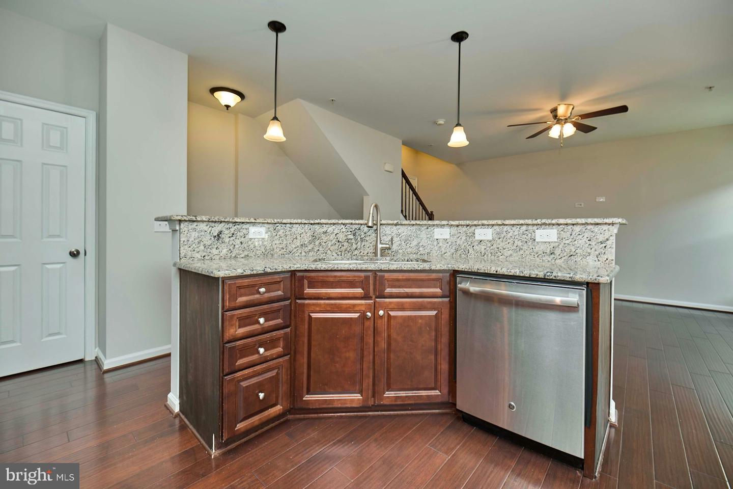 25234 ORCHARD VIEW TER, CHANTILLY, Virginia 20152, 3 Bedrooms Bedrooms, ,3 BathroomsBathrooms,Residential,For sale,25234 ORCHARD VIEW TER,VALO2112428 MLS # VALO2112428 25234 ORCHARD VIEW TER, CHANTILLY, Virginia 20152, 3 Bedrooms Bedrooms, ,3 BathroomsBathrooms,Residential,For sale,25234 ORCHARD VIEW TER,VALO2112428 MLS # VALO2112428