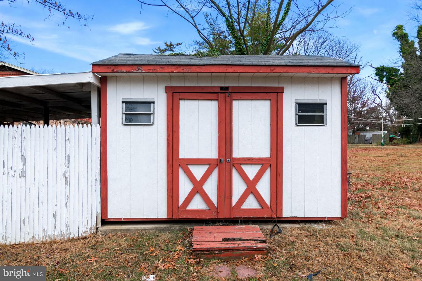 3723 MUNSON RD, FALLS CHURCH, Virginia 22041, 4 Bedrooms Bedrooms, ,3 BathroomsBathrooms,Residential,For sale,3723 MUNSON RD,VAFX2282630 MLS # VAFX2282630