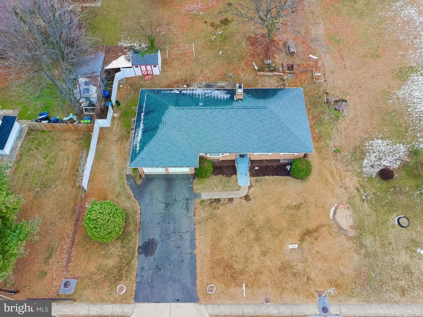 3723 MUNSON RD, FALLS CHURCH, Virginia 22041, 4 Bedrooms Bedrooms, ,3 BathroomsBathrooms,Residential,For sale,3723 MUNSON RD,VAFX2282630 MLS # VAFX2282630