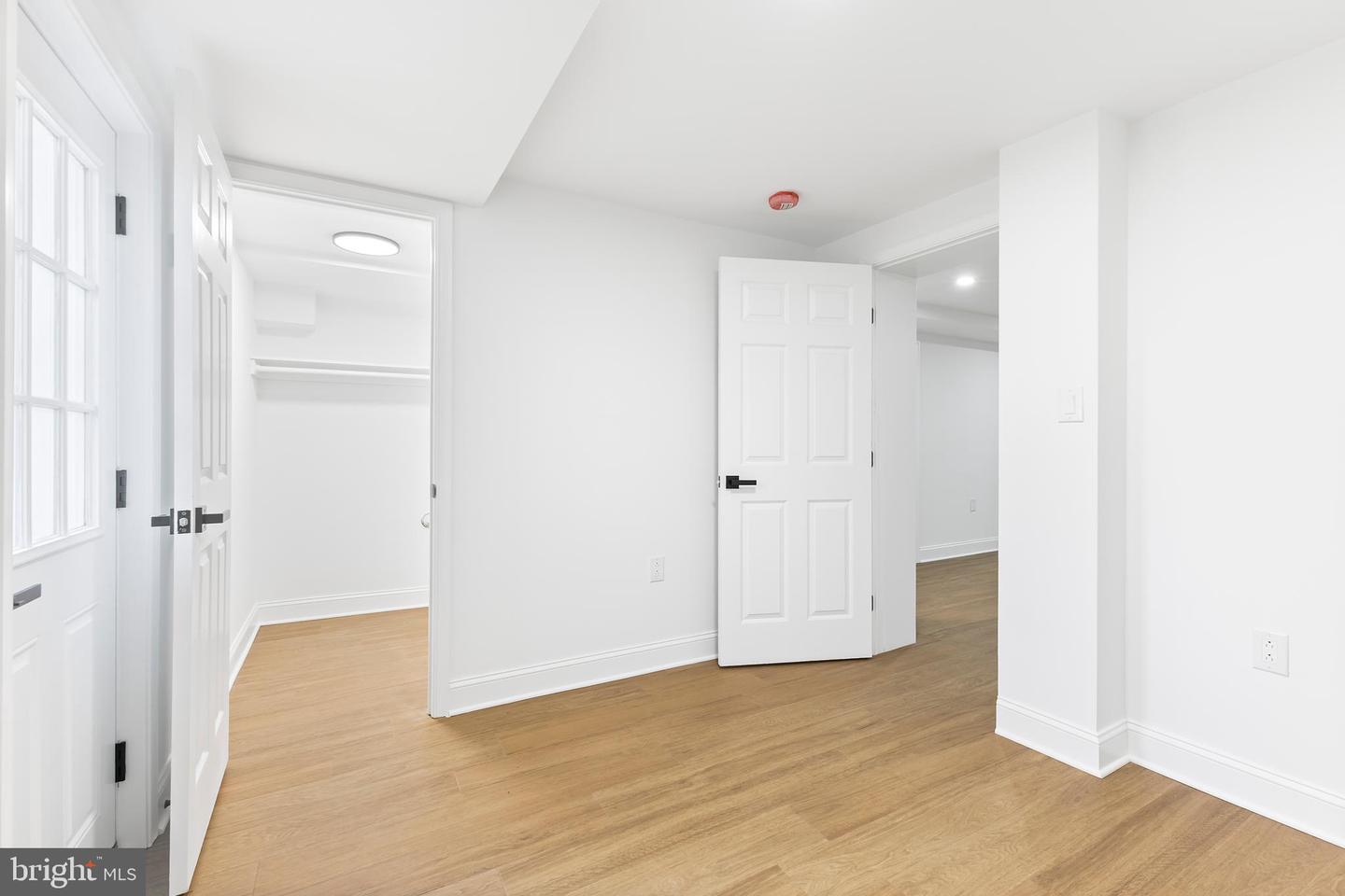 2016 32ND ST SE, WASHINGTON, District Of Columbia 20020, 4 Bedrooms Bedrooms, 7 Rooms Rooms,3 BathroomsBathrooms,Residential,For sale,2016 32ND ST SE,DCDC2235138 MLS # DCDC2235138