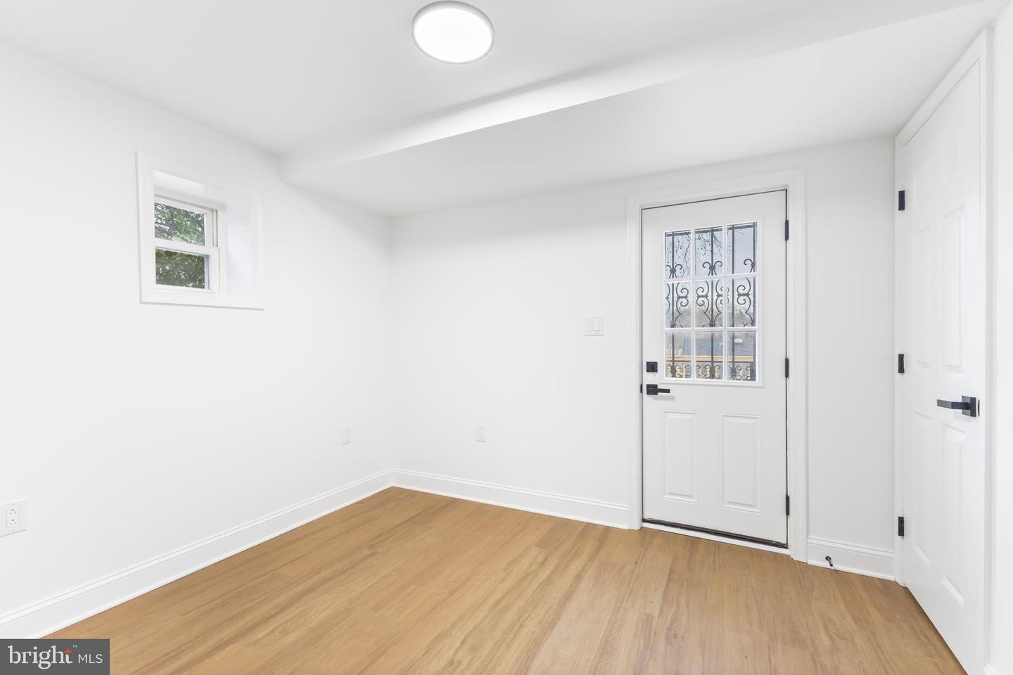 2016 32ND ST SE, WASHINGTON, District Of Columbia 20020, 4 Bedrooms Bedrooms, 7 Rooms Rooms,3 BathroomsBathrooms,Residential,For sale,2016 32ND ST SE,DCDC2235138 MLS # DCDC2235138