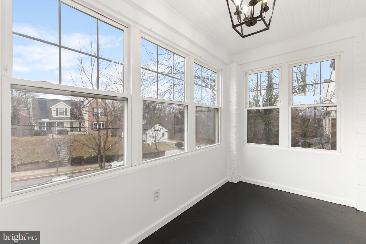 2016 32ND ST SE, WASHINGTON, District Of Columbia 20020, 4 Bedrooms Bedrooms, 7 Rooms Rooms,3 BathroomsBathrooms,Residential,For sale,2016 32ND ST SE,DCDC2235138 MLS # DCDC2235138