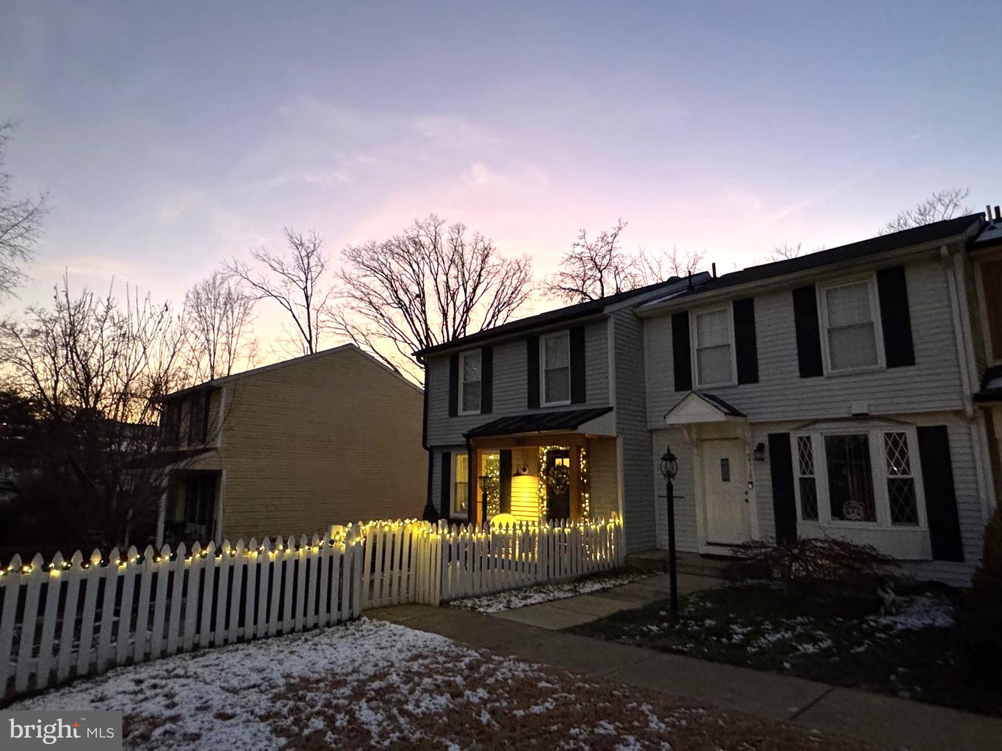 2120 S LOWELL ST, ARLINGTON, Virginia 22204, 3 Bedrooms Bedrooms, 8 Rooms Rooms,2 BathroomsBathrooms,Residential,For sale,2120 S LOWELL ST,VAAR2066948 MLS # VAAR2066948