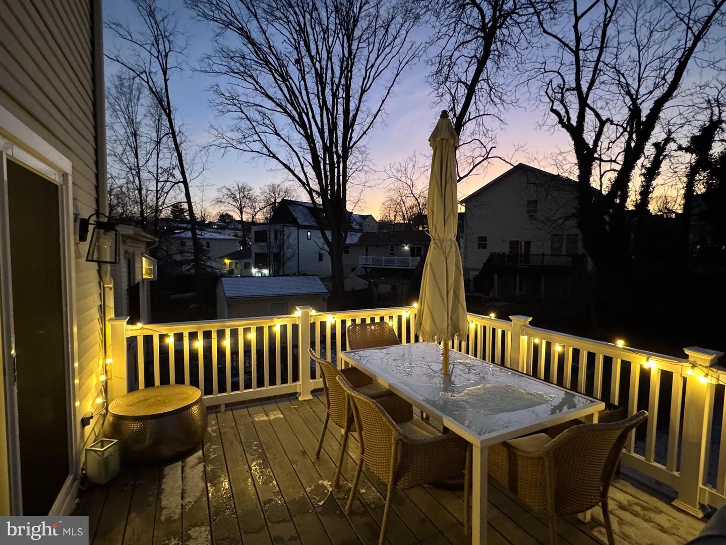 2120 S LOWELL ST, ARLINGTON, Virginia 22204, 3 Bedrooms Bedrooms, 8 Rooms Rooms,2 BathroomsBathrooms,Residential,For sale,2120 S LOWELL ST,VAAR2066948 MLS # VAAR2066948