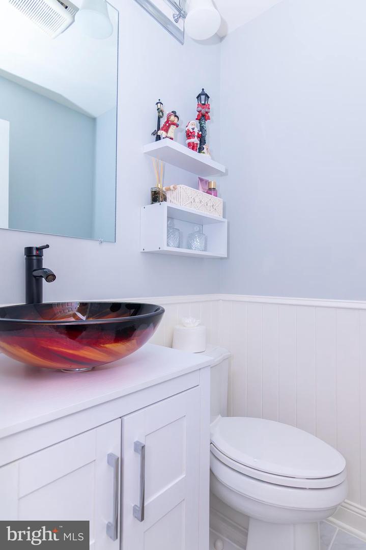 2323 ROSEDOWN DR, RESTON, Virginia 20191, 3 Bedrooms Bedrooms, ,2 BathroomsBathrooms,Residential,For sale,2323 ROSEDOWN DR,VAFX2282676 MLS # VAFX2282676