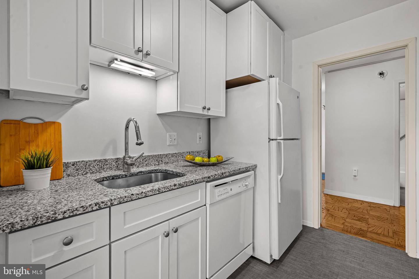 3001 VEAZEY TER NW #201, WASHINGTON, District Of Columbia 20008, ,1 BathroomBathrooms,Residential,For sale,3001 VEAZEY TER NW #201,DCDC2235202 MLS # DCDC2235202 3001 VEAZEY TER NW #201, WASHINGTON, District Of Columbia 20008, ,1 BathroomBathrooms,Residential,For sale,3001 VEAZEY TER NW #201,DCDC2235202 MLS # DCDC2235202