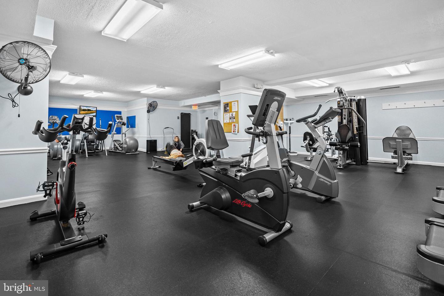 3001 VEAZEY TER NW #201, WASHINGTON, District Of Columbia 20008, ,1 BathroomBathrooms,Residential,For sale,3001 VEAZEY TER NW #201,DCDC2235202 MLS # DCDC2235202 3001 VEAZEY TER NW #201, WASHINGTON, District Of Columbia 20008, ,1 BathroomBathrooms,Residential,For sale,3001 VEAZEY TER NW #201,DCDC2235202 MLS # DCDC2235202