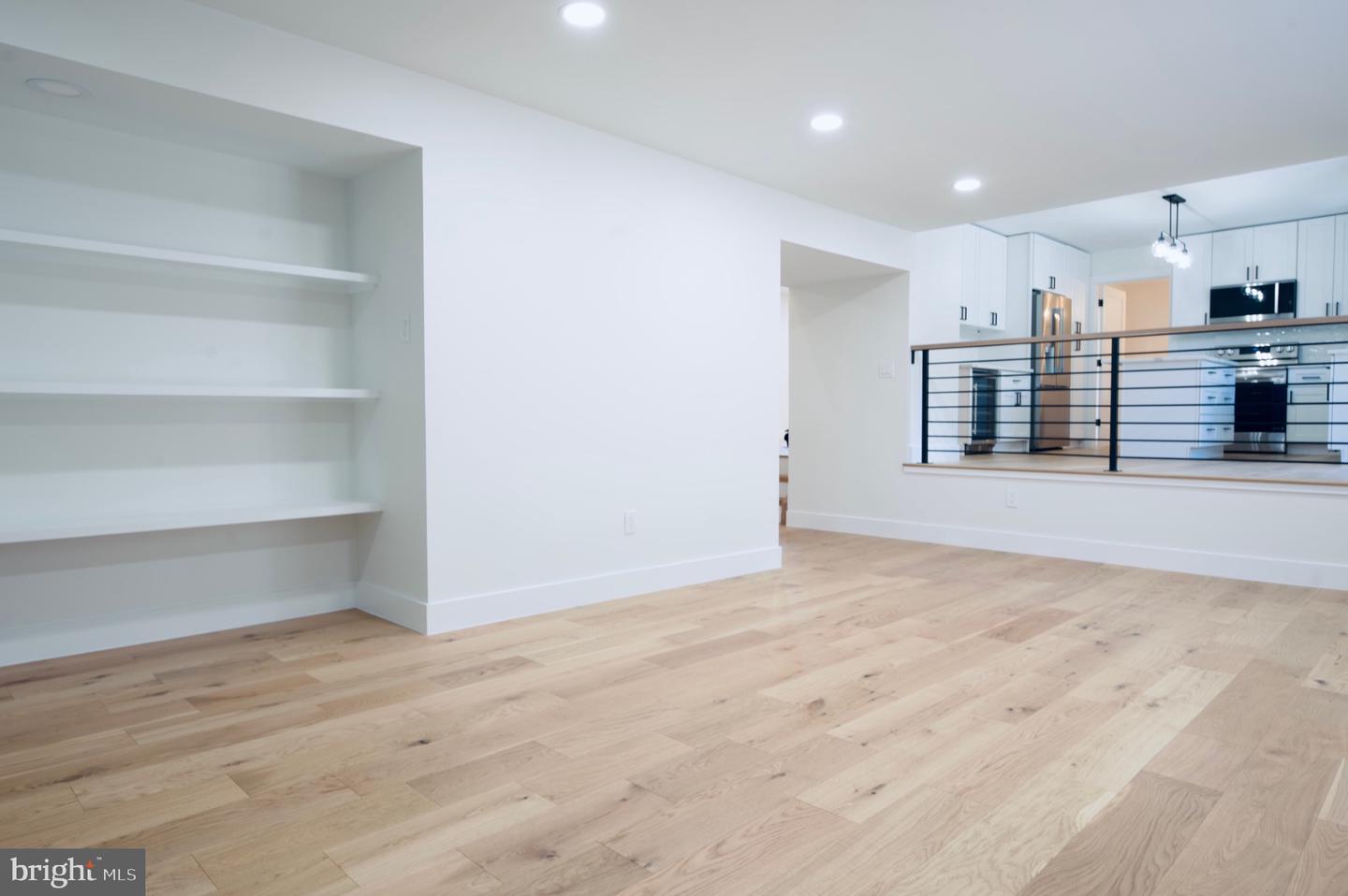 12453 WENDELL HOLMES RD, HERNDON, Virginia 20171, 4 Bedrooms Bedrooms, 13 Rooms Rooms,2 BathroomsBathrooms,Residential,For sale,12453 WENDELL HOLMES RD,VAFX2282698 MLS # VAFX2282698