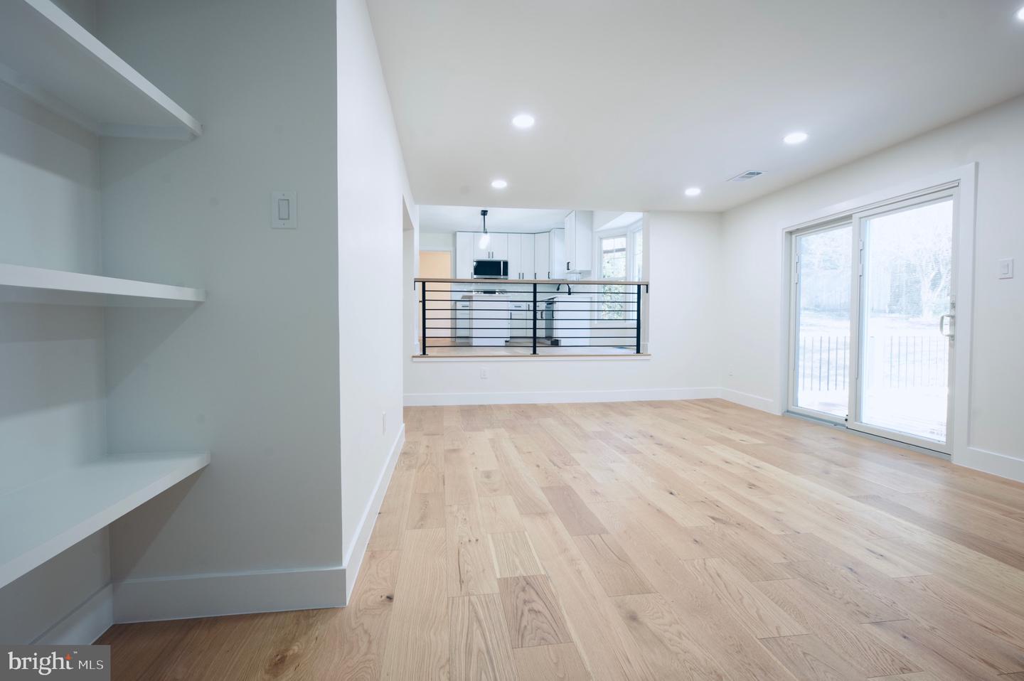 12453 WENDELL HOLMES RD, HERNDON, Virginia 20171, 4 Bedrooms Bedrooms, 13 Rooms Rooms,2 BathroomsBathrooms,Residential,For sale,12453 WENDELL HOLMES RD,VAFX2282698 MLS # VAFX2282698