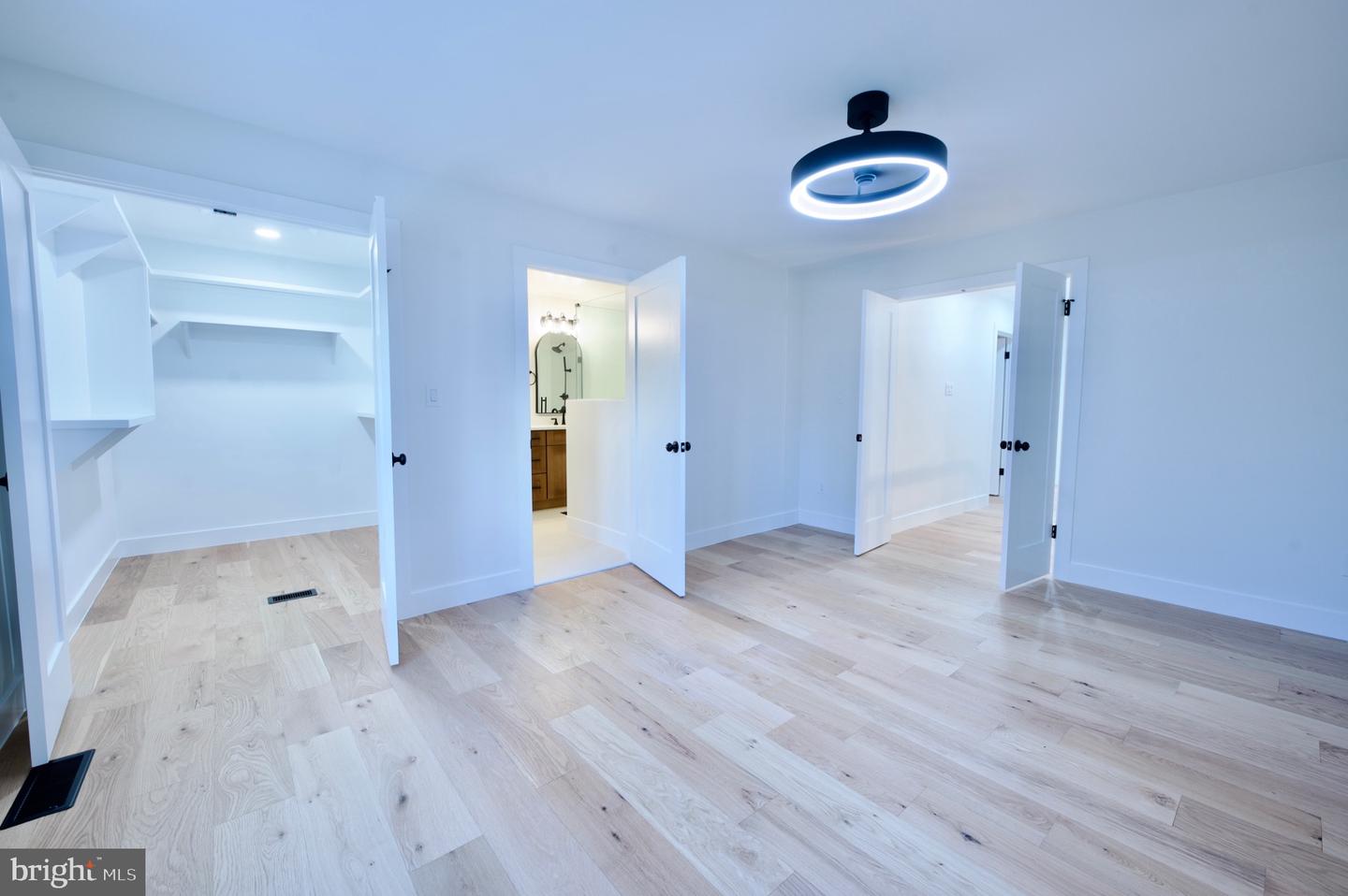 12453 WENDELL HOLMES RD, HERNDON, Virginia 20171, 4 Bedrooms Bedrooms, 13 Rooms Rooms,2 BathroomsBathrooms,Residential,For sale,12453 WENDELL HOLMES RD,VAFX2282698 MLS # VAFX2282698