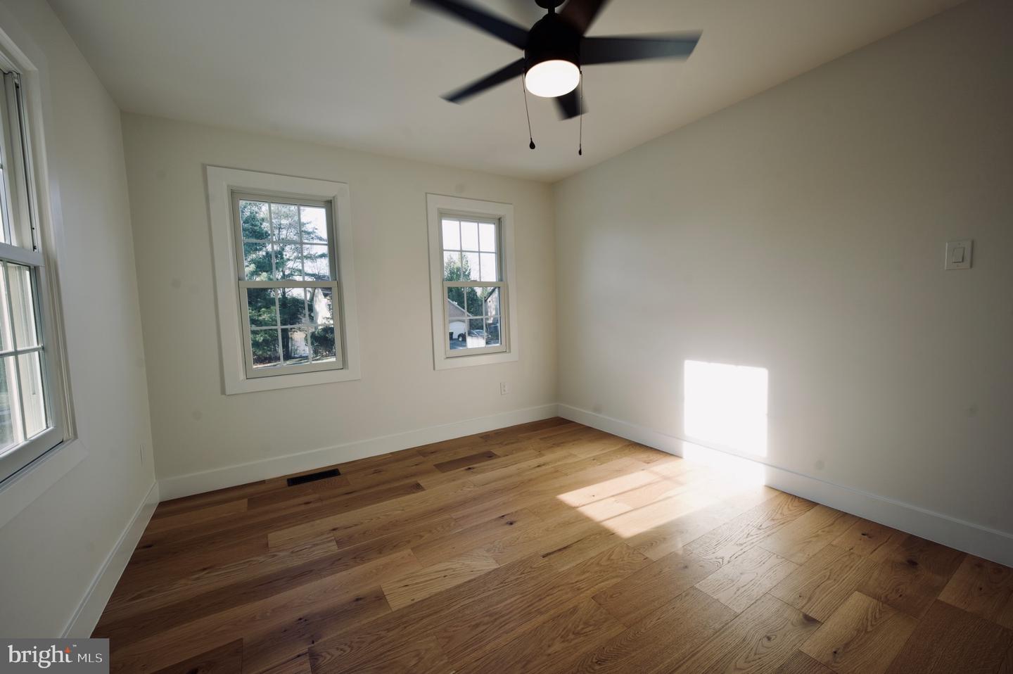 12453 WENDELL HOLMES RD, HERNDON, Virginia 20171, 4 Bedrooms Bedrooms, 13 Rooms Rooms,2 BathroomsBathrooms,Residential,For sale,12453 WENDELL HOLMES RD,VAFX2282698 MLS # VAFX2282698