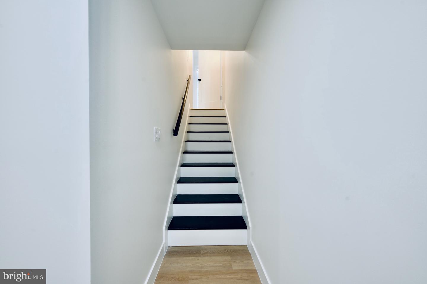 12453 WENDELL HOLMES RD, HERNDON, Virginia 20171, 4 Bedrooms Bedrooms, 13 Rooms Rooms,2 BathroomsBathrooms,Residential,For sale,12453 WENDELL HOLMES RD,VAFX2282698 MLS # VAFX2282698