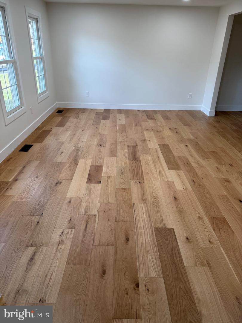 12453 WENDELL HOLMES RD, HERNDON, Virginia 20171, 4 Bedrooms Bedrooms, 13 Rooms Rooms,2 BathroomsBathrooms,Residential,For sale,12453 WENDELL HOLMES RD,VAFX2282698 MLS # VAFX2282698