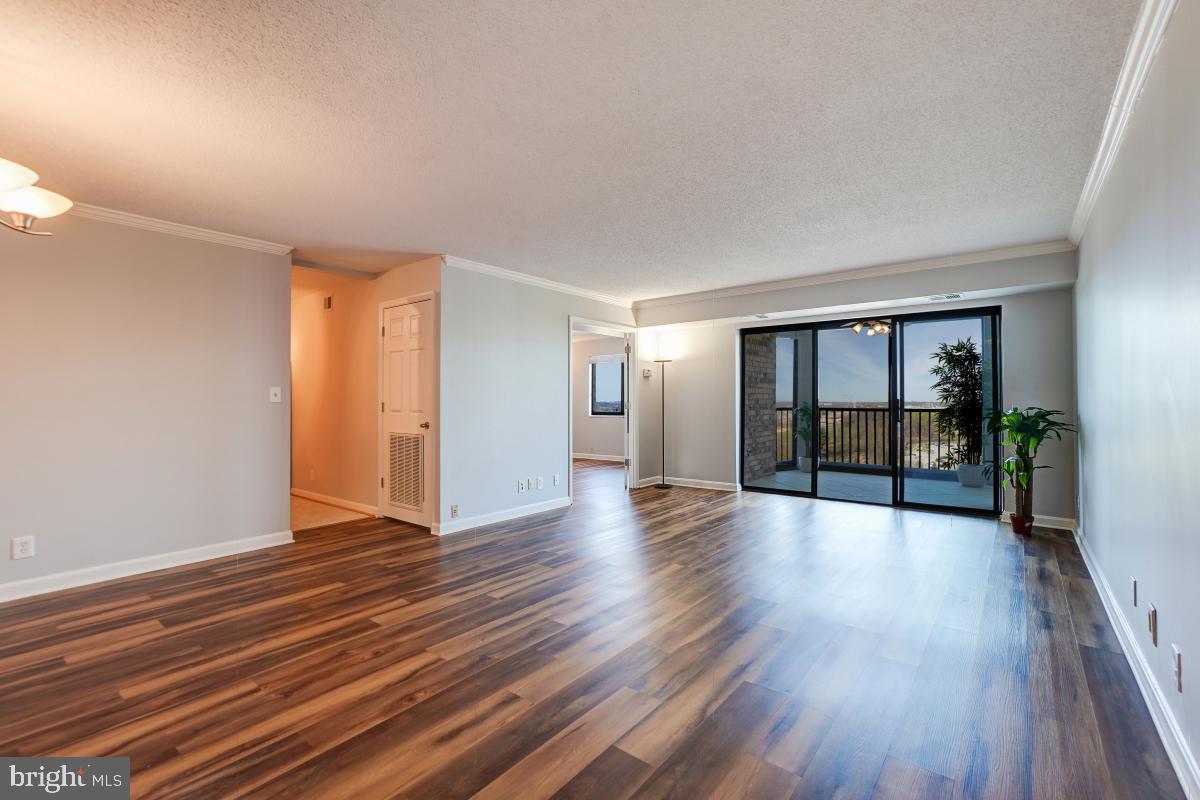 5902 MOUNT EAGLE DR #1501, ALEXANDRIA, Virginia 22303, 2 Bedrooms Bedrooms, 8 Rooms Rooms,2 BathroomsBathrooms,Residential,For sale,5902 MOUNT EAGLE DR #1501,VAFX2282736 MLS # VAFX2282736