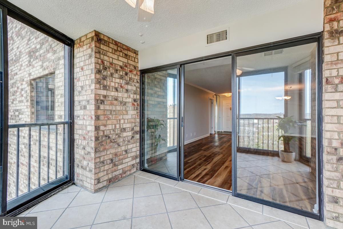 5902 MOUNT EAGLE DR #1501, ALEXANDRIA, Virginia 22303, 2 Bedrooms Bedrooms, 8 Rooms Rooms,2 BathroomsBathrooms,Residential,For sale,5902 MOUNT EAGLE DR #1501,VAFX2282736 MLS # VAFX2282736