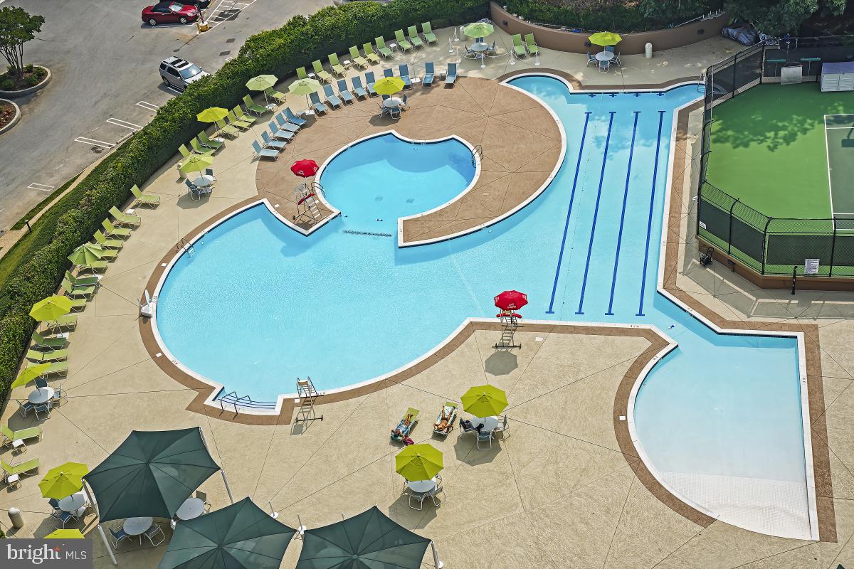 5902 MOUNT EAGLE DR #1501, ALEXANDRIA, Virginia 22303, 2 Bedrooms Bedrooms, 8 Rooms Rooms,2 BathroomsBathrooms,Residential,For sale,5902 MOUNT EAGLE DR #1501,VAFX2282736 MLS # VAFX2282736