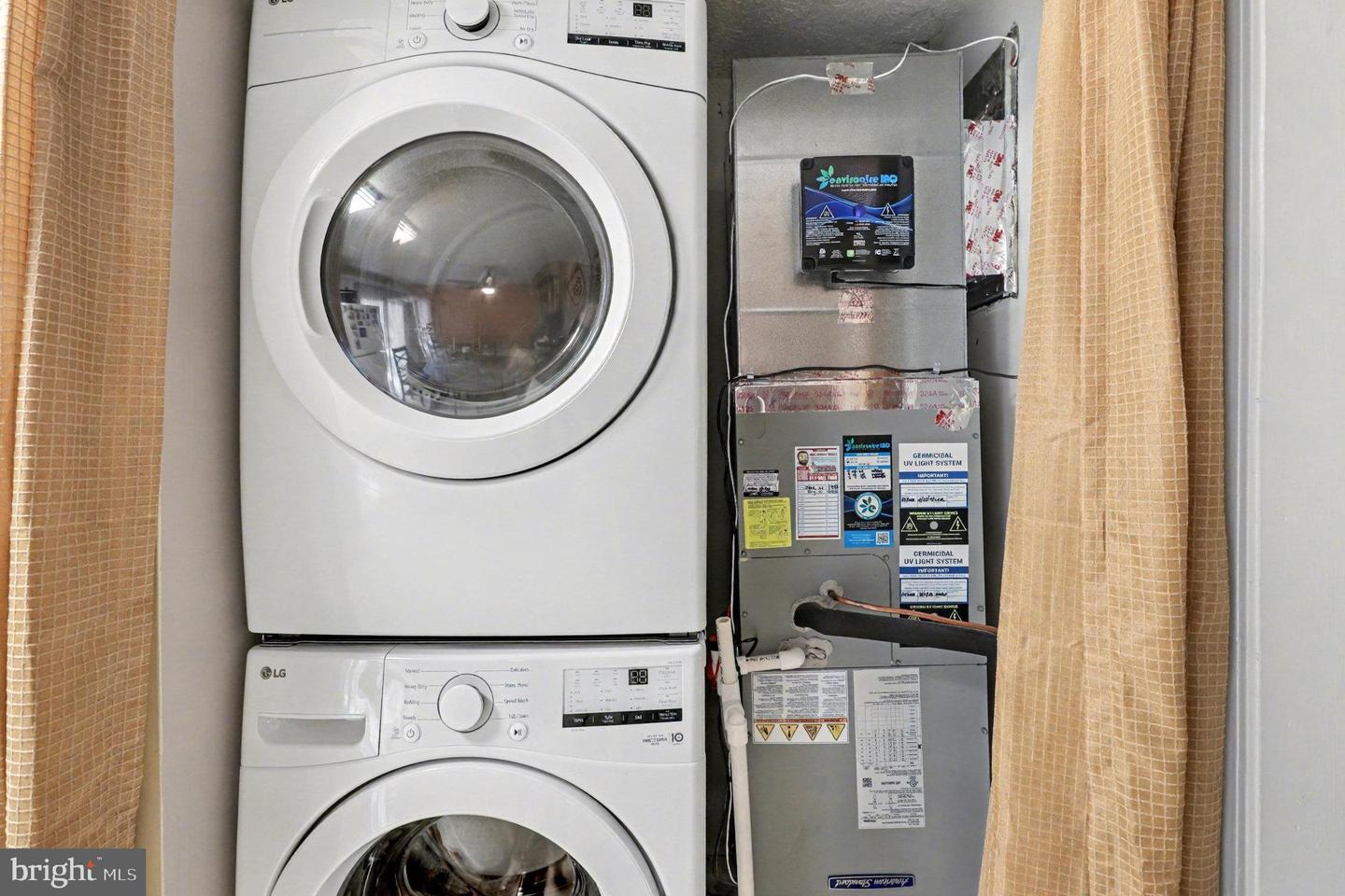 296 DEVON DR, RUTHER GLEN, Virginia 22546, 3 Bedrooms Bedrooms, ,2 BathroomsBathrooms,Residential,For sale,296 DEVON DR,VACV2009284 MLS # VACV2009284 296 DEVON DR, RUTHER GLEN, Virginia 22546, 3 Bedrooms Bedrooms, ,2 BathroomsBathrooms,Residential,For sale,296 DEVON DR,VACV2009284 MLS # VACV2009284