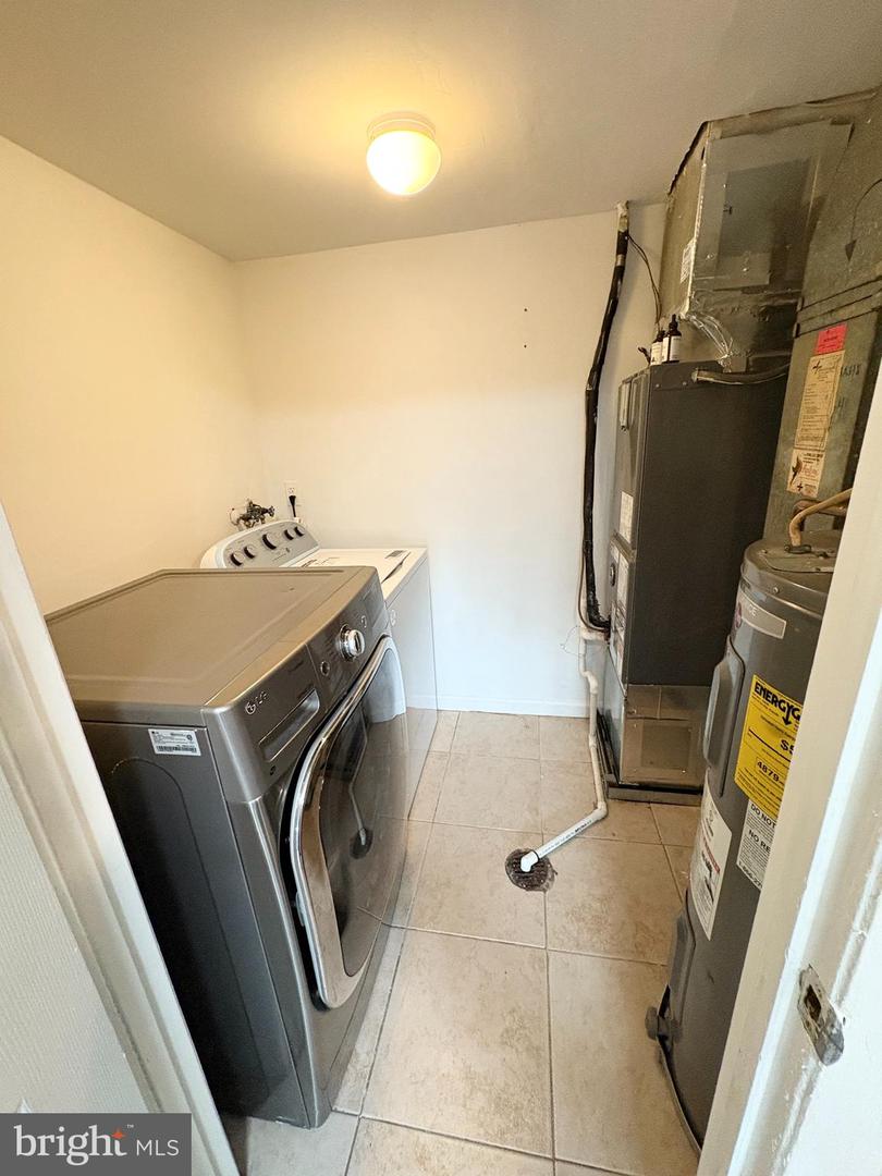 3813 SEGUNDO PL #D, ALEXANDRIA, Virginia 22309, 2 Bedrooms Bedrooms, ,1 BathroomBathrooms,Residential,For sale,3813 SEGUNDO PL #D,VAFX2282750 MLS # VAFX2282750