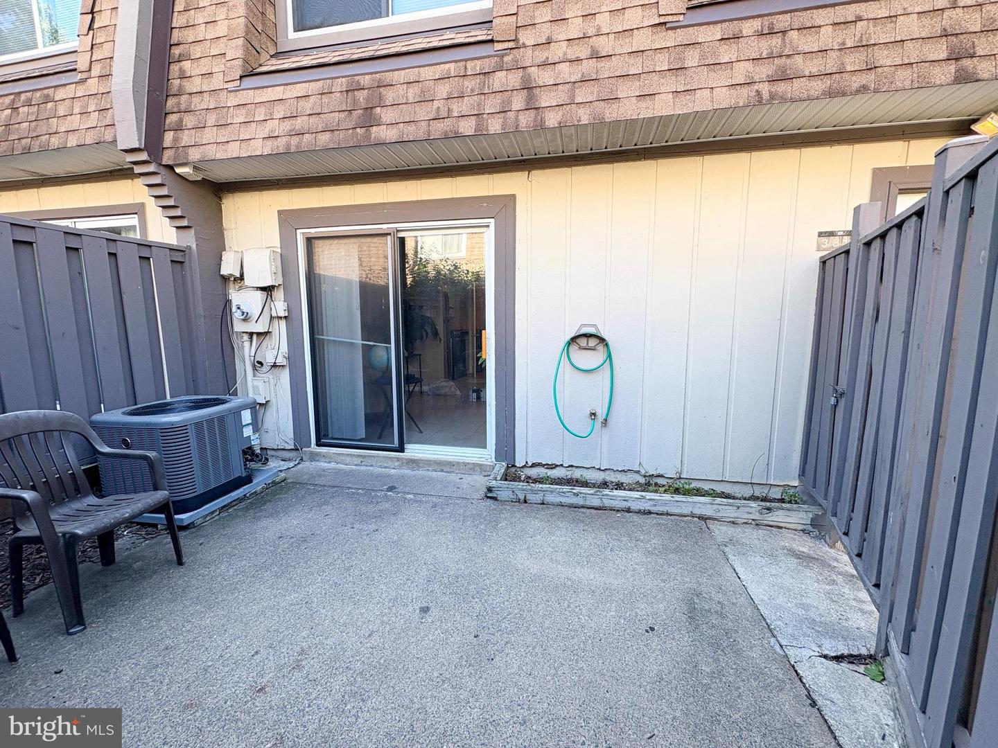 3813 SEGUNDO PL #D, ALEXANDRIA, Virginia 22309, 2 Bedrooms Bedrooms, ,1 BathroomBathrooms,Residential,For sale,3813 SEGUNDO PL #D,VAFX2282750 MLS # VAFX2282750