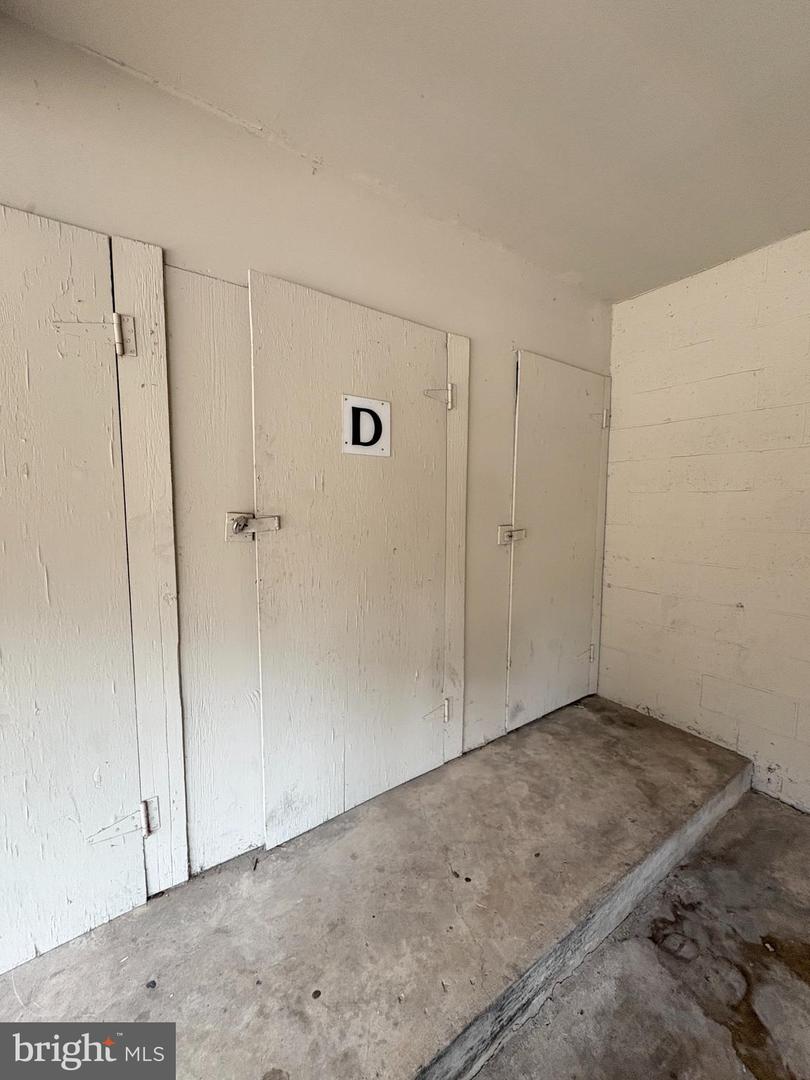 3813 SEGUNDO PL #D, ALEXANDRIA, Virginia 22309, 2 Bedrooms Bedrooms, ,1 BathroomBathrooms,Residential,For sale,3813 SEGUNDO PL #D,VAFX2282750 MLS # VAFX2282750