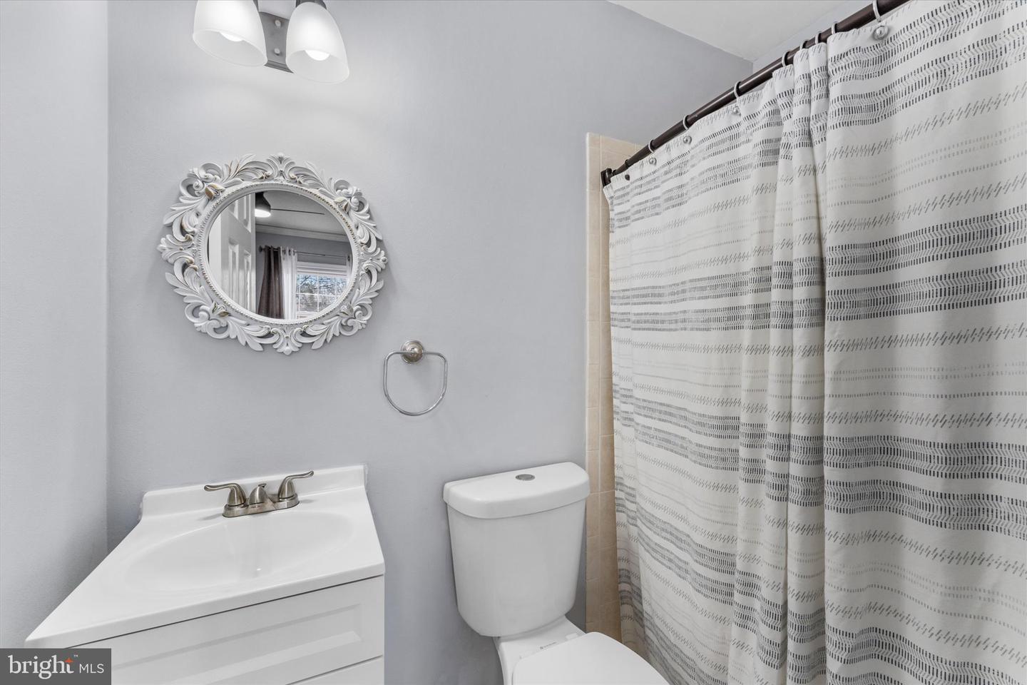 14839 MAIDSTONE CT, CENTREVILLE, Virginia 20120, 4 Bedrooms Bedrooms, ,2 BathroomsBathrooms,Residential,For sale,14839 MAIDSTONE CT,VAFX2282752 MLS # VAFX2282752