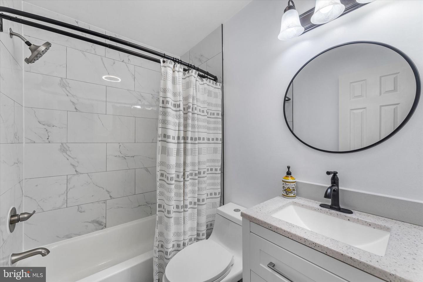 14839 MAIDSTONE CT, CENTREVILLE, Virginia 20120, 4 Bedrooms Bedrooms, ,2 BathroomsBathrooms,Residential,For sale,14839 MAIDSTONE CT,VAFX2282752 MLS # VAFX2282752