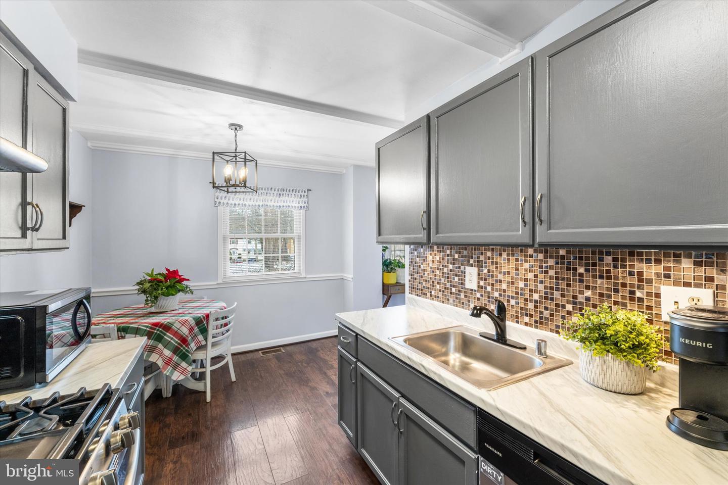 14839 MAIDSTONE CT, CENTREVILLE, Virginia 20120, 4 Bedrooms Bedrooms, ,2 BathroomsBathrooms,Residential,For sale,14839 MAIDSTONE CT,VAFX2282752 MLS # VAFX2282752