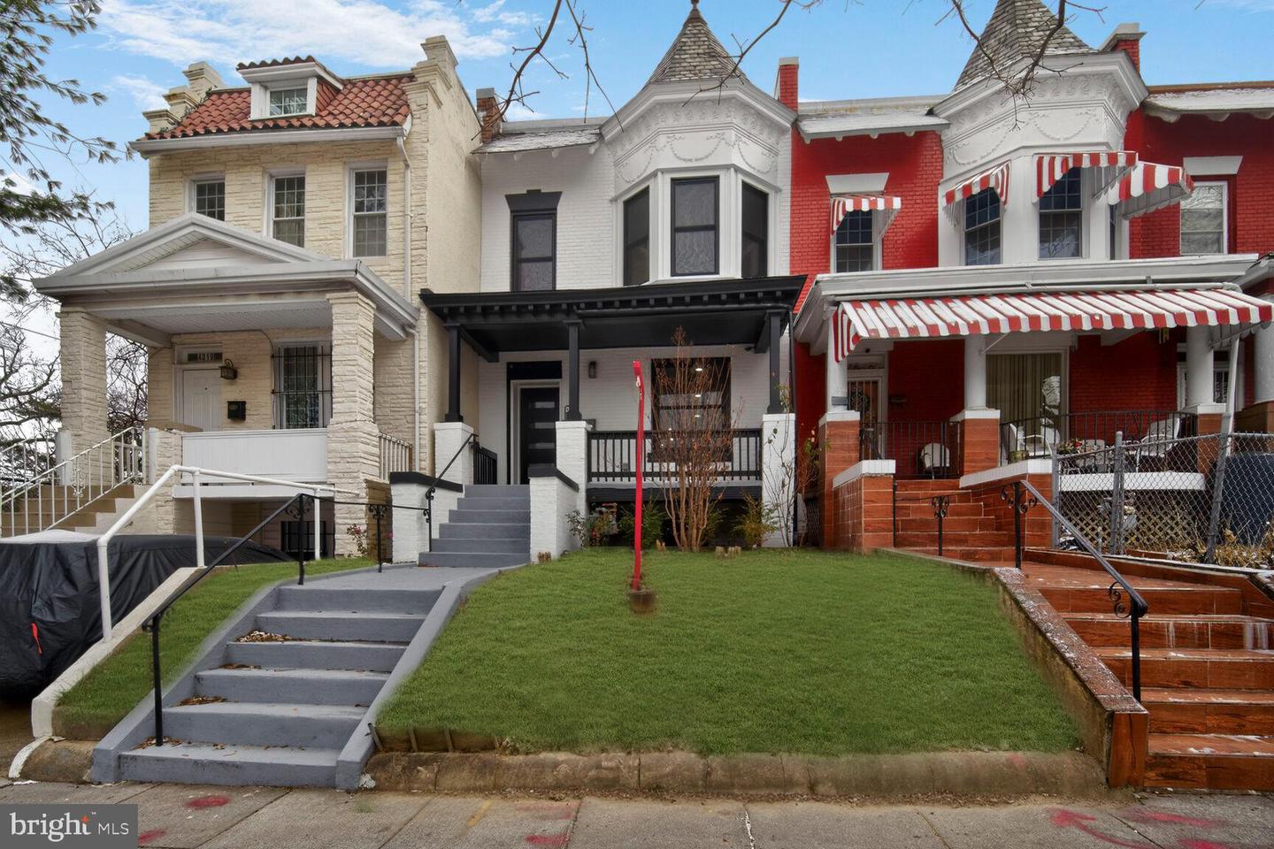 4017 14TH ST NW, WASHINGTON, District Of Columbia 20011, 4 Bedrooms Bedrooms, ,3 BathroomsBathrooms,Residential,For sale,4017 14TH ST NW,DCDC2235258 MLS # DCDC2235258