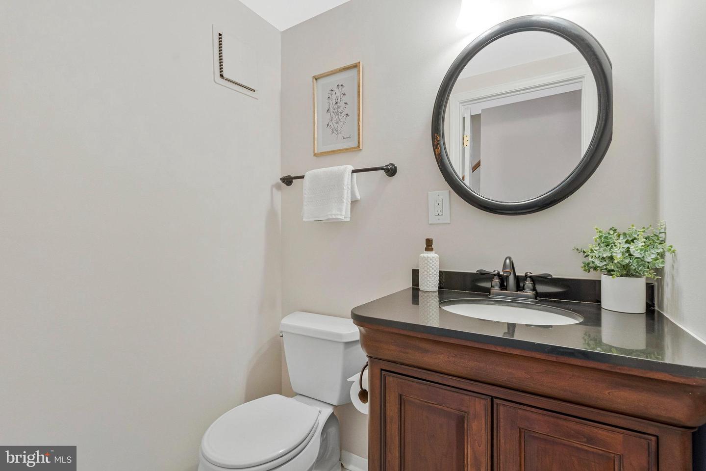 113 CARAGANA CT, STERLING, Virginia 20164, 4 Bedrooms Bedrooms, ,2 BathroomsBathrooms,Residential,For sale,113 CARAGANA CT,VALO2112502 MLS # VALO2112502